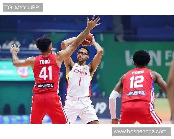 姚明领衔中国男篮对决波多黎各队展现国际篮球魅力与实力