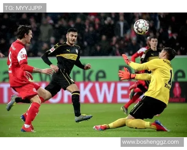 汉诺威惨遭霍芬海姆绝杀，客场失利大追平